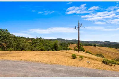 23655 Vineyard Road, Geyserville, CA 95441 - Photo 16