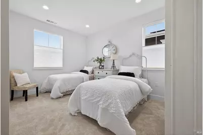 329 Cornell Street, Windsor, CA 9549 - Photo 42