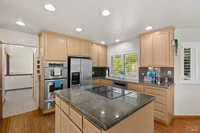 5 Wimbledon Court, Novato, CA 94949 - Photo 14