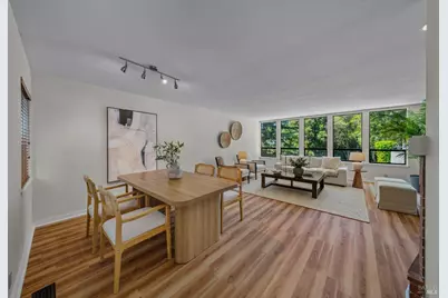 124 Professional Center Parkway, San Rafael, CA 94903 - Photo 4