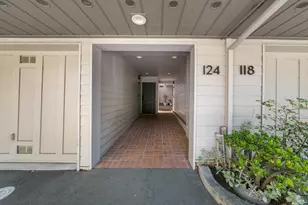 124 Professional Center Pkwy, San Rafael, CA 94903 - Photo 2