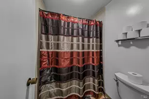 124 Professional Center Pkwy, San Rafael, CA 94903 - Photo 24