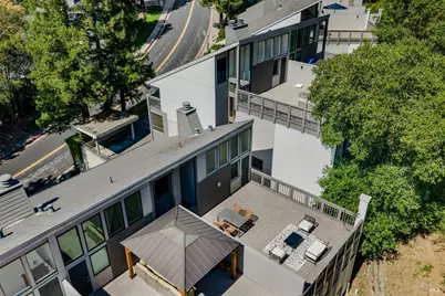 124 Professional Center Parkway, San Rafael, CA 94903 - Photo 32