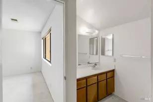 1113 Grove Cir, Benicia, CA 94510 - Photo 12