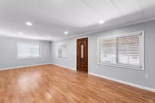 136 Ann Ct, Vallejo, CA 94590 - Photo 8