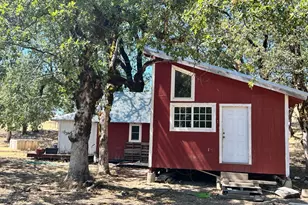 74250 Island Mountain Rd, Piercy, CA 95587 - Photo 4