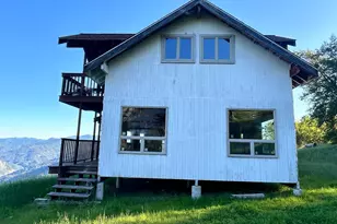 74250 Island Mountain Rd, Piercy, CA 95587 - Photo 20