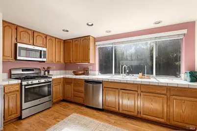 630 Harvard Avenue, Vacaville, CA 95687 - Photo 18