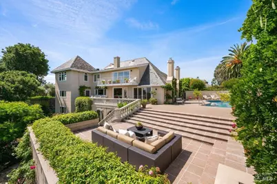 82 McNear Drive, San Rafael, CA 94901 - Photo 2