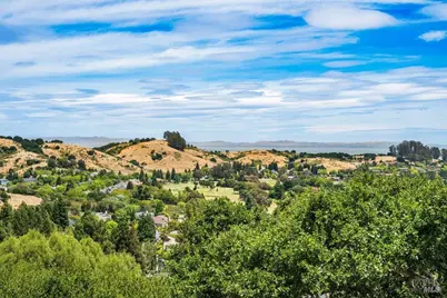 82 McNear Drive, San Rafael, CA 94901 - Photo 8