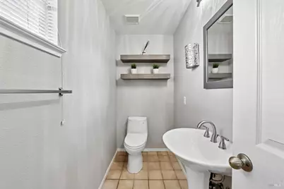 402 Orchard View Avenue, Martinez, CA 94553 - Photo 22