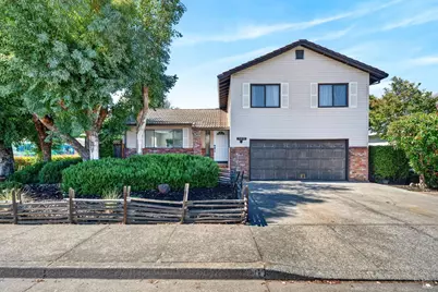 100 Roan Court, Cloverdale, CA 95425 - Photo 1