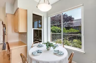 201 MacArthur Ln, Sonoma, CA 95476 - Photo 12