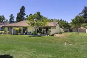 31 Fairways Dr, Napa, CA 94558 - Photo 2