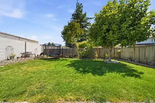 7078 Avenida Cala, Rohnert Park, CA 94928 - Photo 24