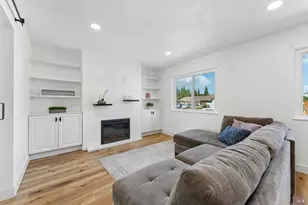 2120 Elliott Dr, American Canyon, CA 94503 - Photo 2