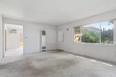 27 Goree Court, Martinez, CA 94553 - Photo 2