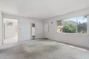 27 Goree Ct, Martinez, CA 94553 - Photo 2