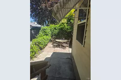 84 Westgate Circle, Santa Rosa, CA 95401 - Photo 4