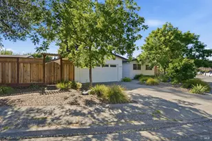 1103 Michigan Dr, Santa Rosa, CA 95405 - Photo 34