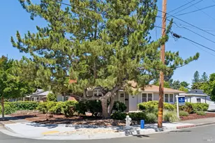 1915 Albany Dr, Santa Rosa, CA 95401 - Photo 8
