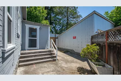 2 Grandview Avenue, Petaluma, CA 94952 - Photo 38