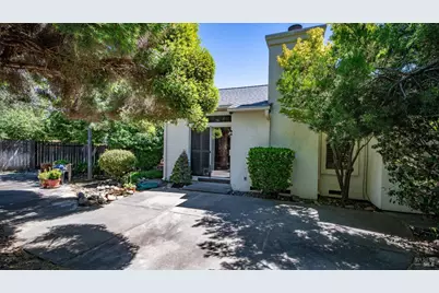 709 Palermo Drive, Suisun City, CA 94585 - Photo 42