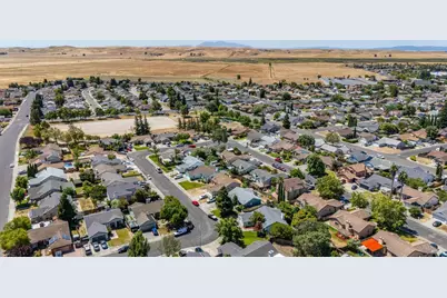 709 Palermo Drive, Suisun City, CA 94585 - Photo 56