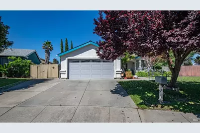 709 Palermo Drive, Suisun City, CA 94585 - Photo 2