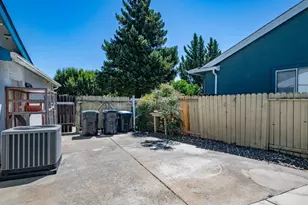 709 Palermo Dr, Suisun City, CA 94585 - Photo 36