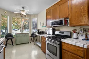 709 Palermo Dr, Suisun City, CA 94585 - Photo 18