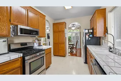 709 Palermo Drive, Suisun City, CA 94585 - Photo 20