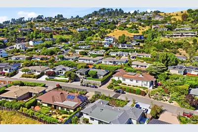 686 Hawthorne Drive, Tiburon, CA 94920 - Photo 52