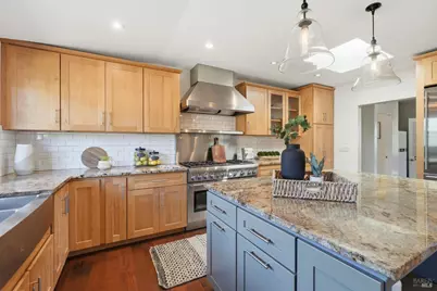 686 Hawthorne Drive, Tiburon, CA 94920 - Photo 24