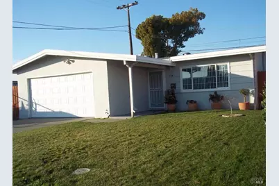 218 E Wyoming Street, Fairfield, CA 94533 - Photo 4