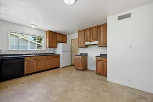 4438 Springwood Dr, Napa, CA 94558 - Photo 8