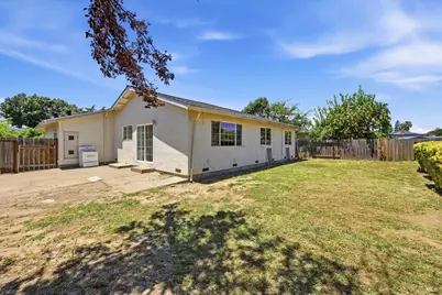 4438 Springwood Drive, Napa, CA 94558 - Photo 16