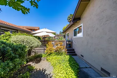 274 Beech Avenue, Santa Rosa, CA 95409 - Photo 42