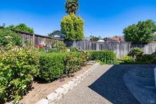 274 Beech Ave, Santa Rosa, CA 95409 - Photo 36