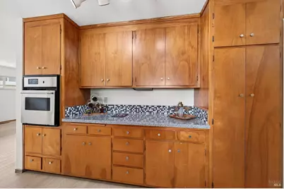 411 Valle Vista Avenue, Vallejo, CA 94590 - Photo 20