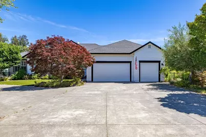 612 Benjamins Court, Santa Rosa, CA 95409 - Photo 2
