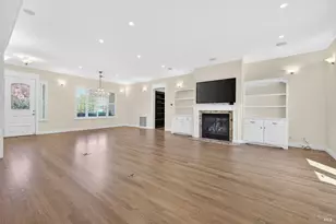 612 Benjamins Ct, Santa Rosa, CA 95409 - Photo 14