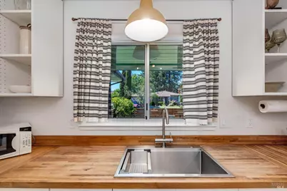 3018 Stadium Avenue, Napa, CA 94558 - Photo 22