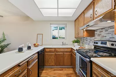 300 Los Alamos Road #104, Santa Rosa, CA 95409 - Photo 2