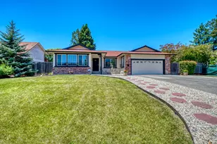 874 Santa Dorotea Cir, Rohnert Park, CA 94928 - Photo 1