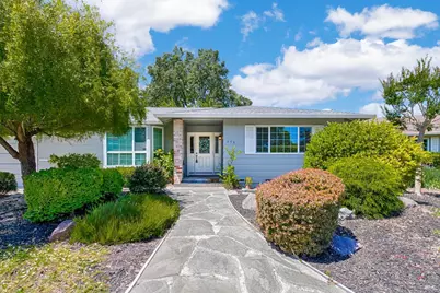 358 Twin Lakes Drive, Santa Rosa, CA 95409 - Photo 2