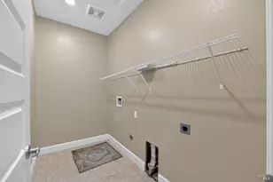 640 Jade St, Petaluma, CA 94952 - Photo 32