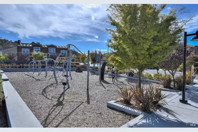 640 Jade Street, Petaluma, CA 94952 - Photo 50