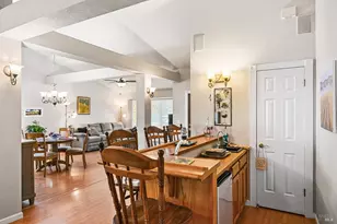 9139 Piccadilly Cir, Windsor, CA 95492 - Photo 14