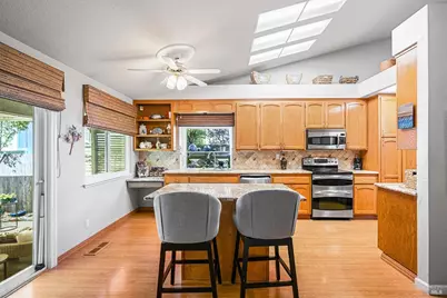 9139 Piccadilly Circle, Windsor, CA 95492 - Photo 18